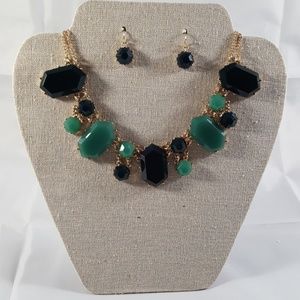 Merci Green Chunky Statement Necklace Set